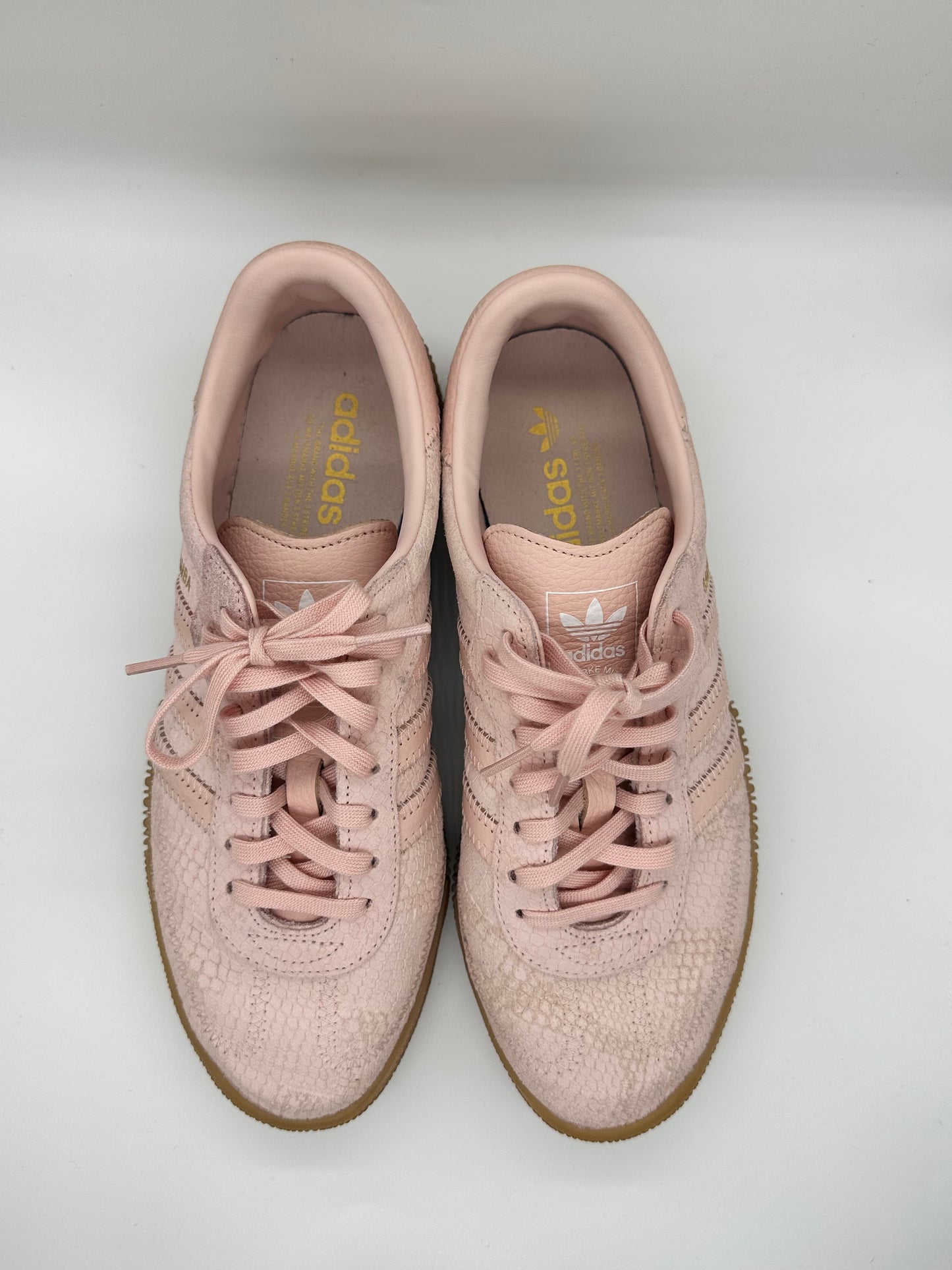 Women’s Adidas Samba Shoe