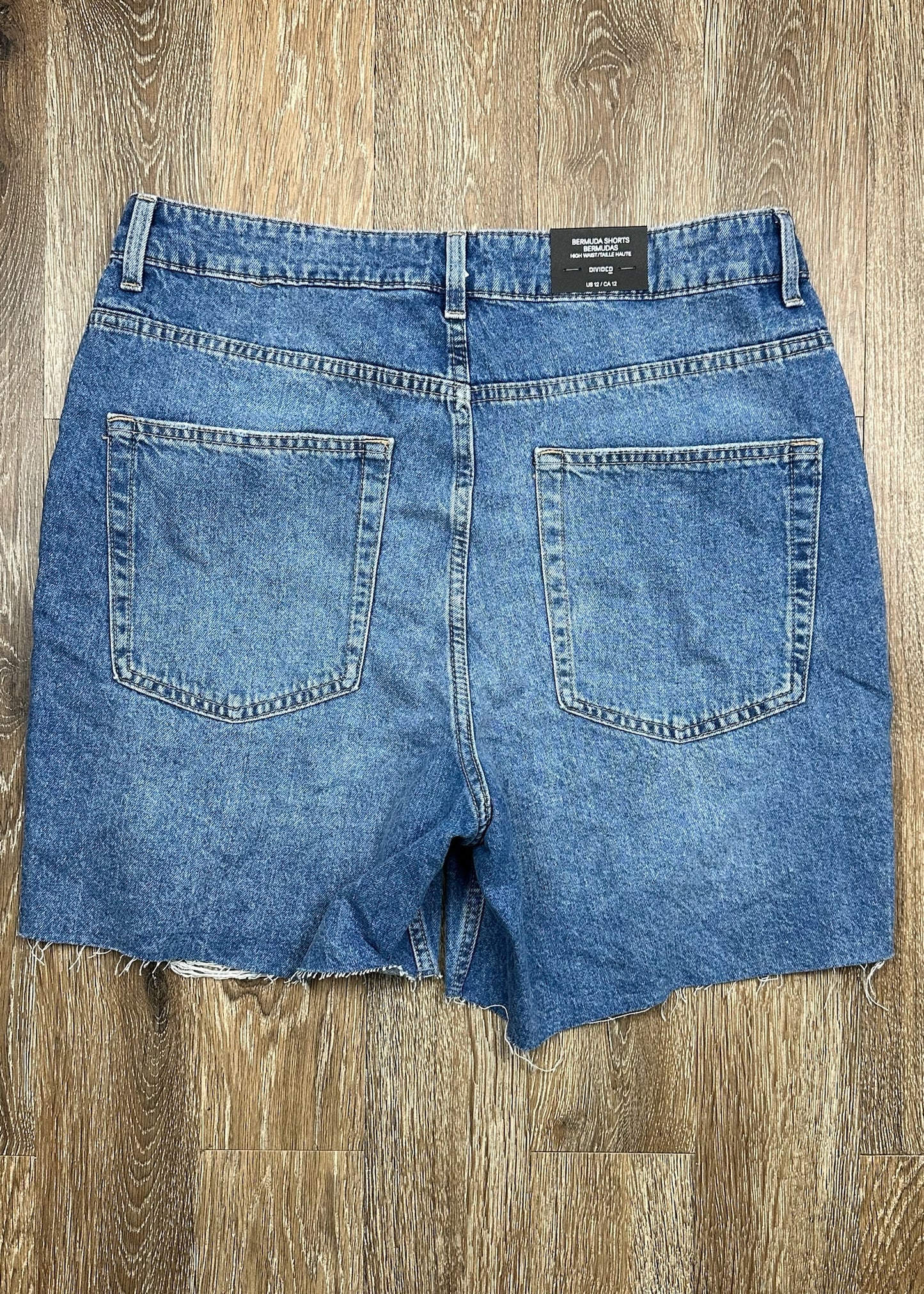 High Waist Bermuda Shorts by Divided