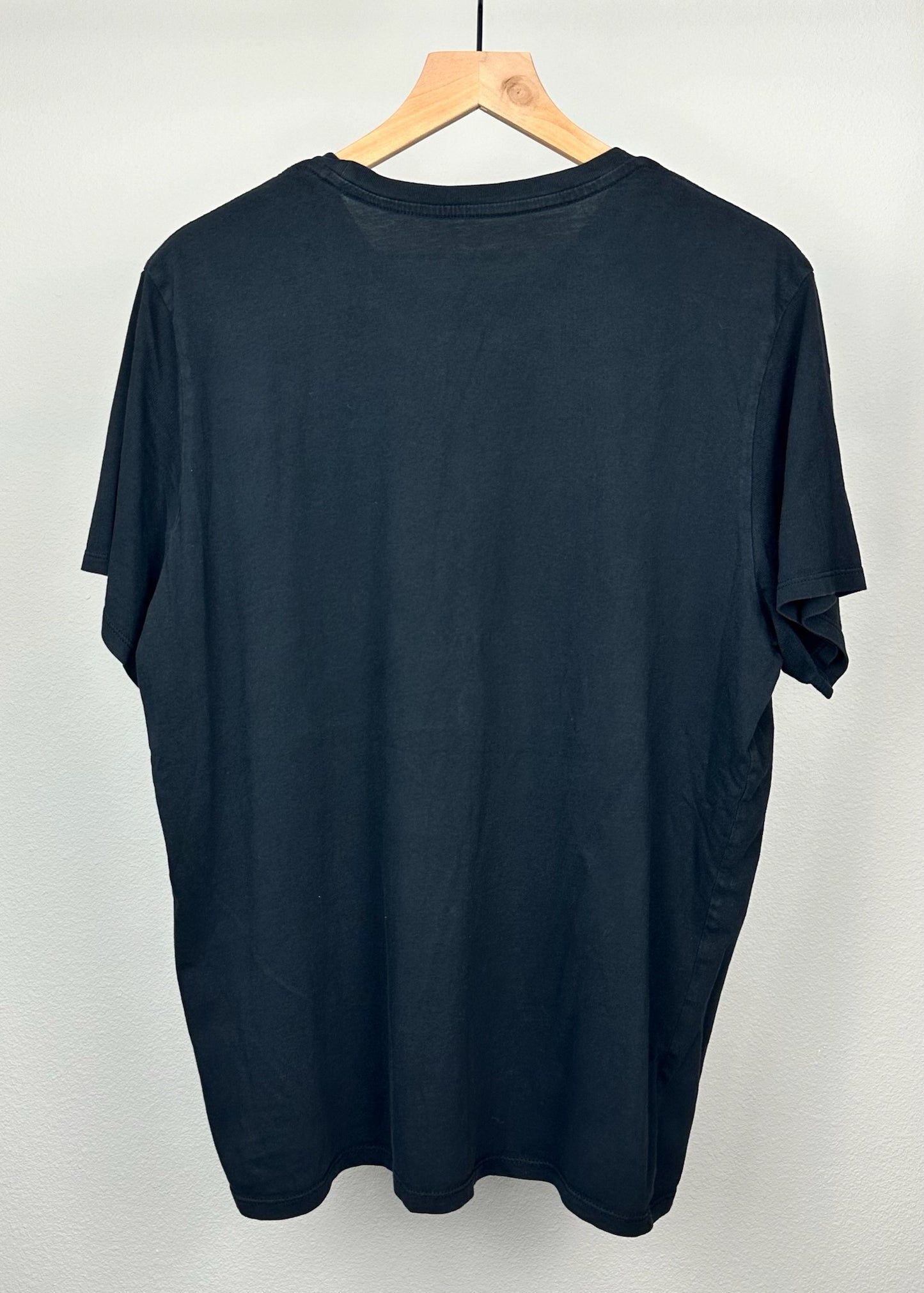Black T-Shirt By Levi Strauss & Co