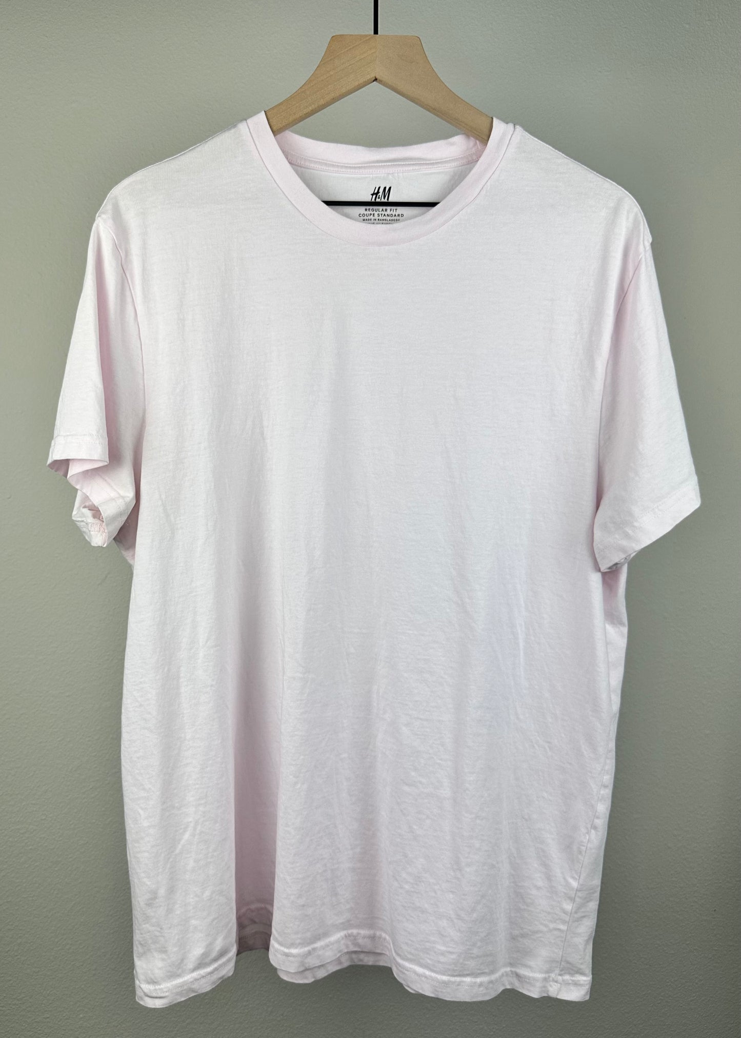 Coupe Standard Pink Basics T-Shirt by H&M