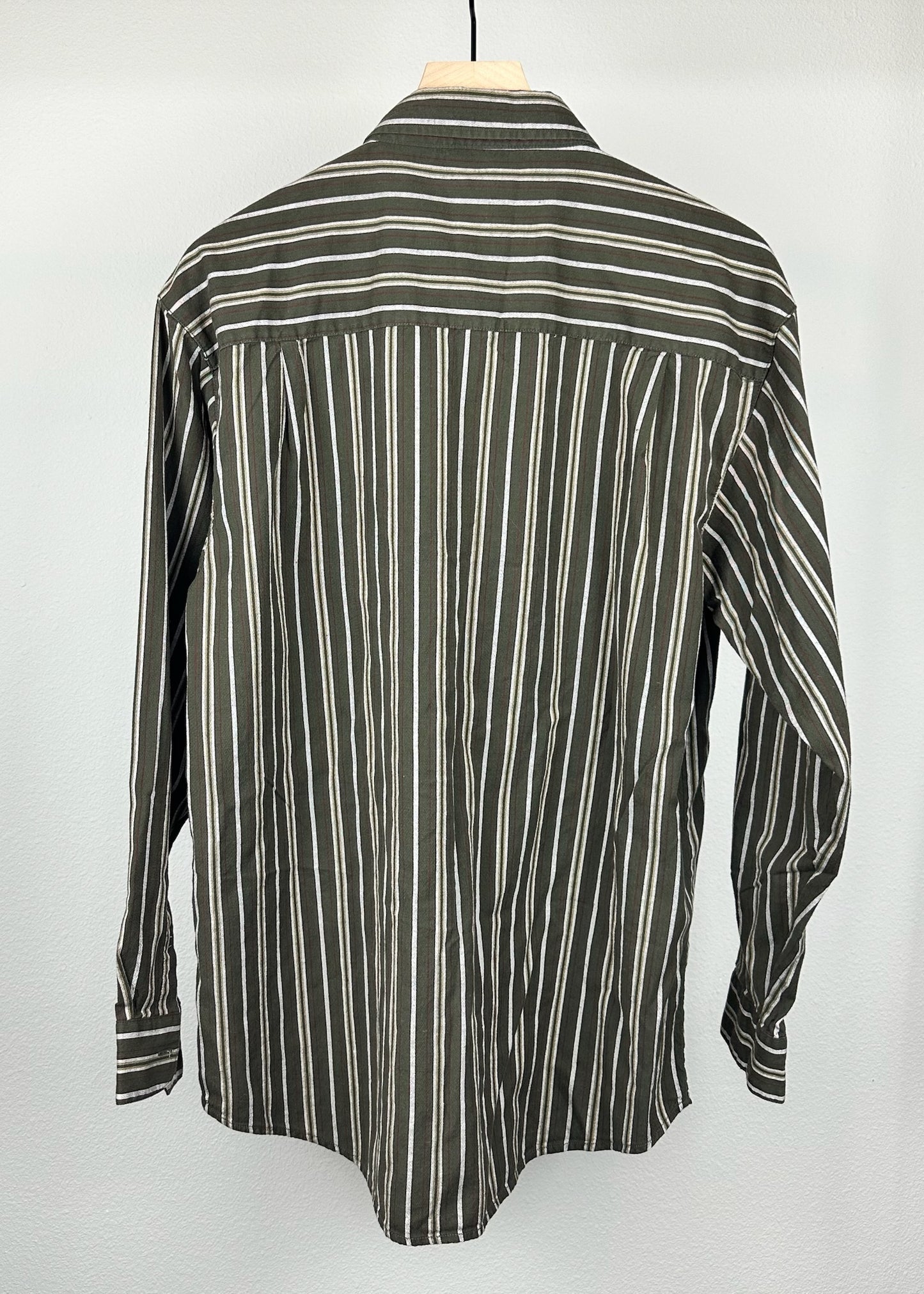 Bugle Boy Classic Button Up