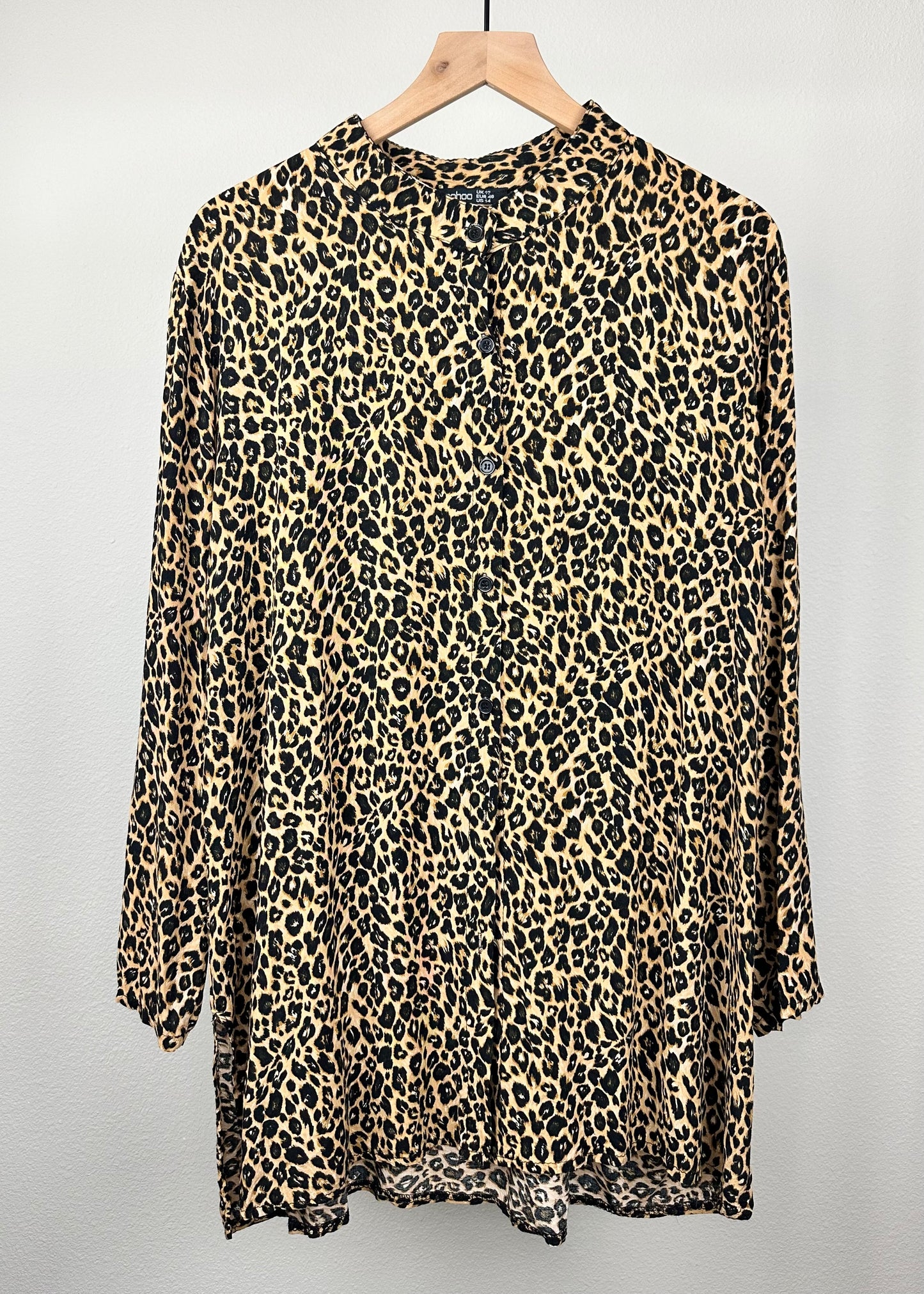 Leopard Print Top by Boohoo