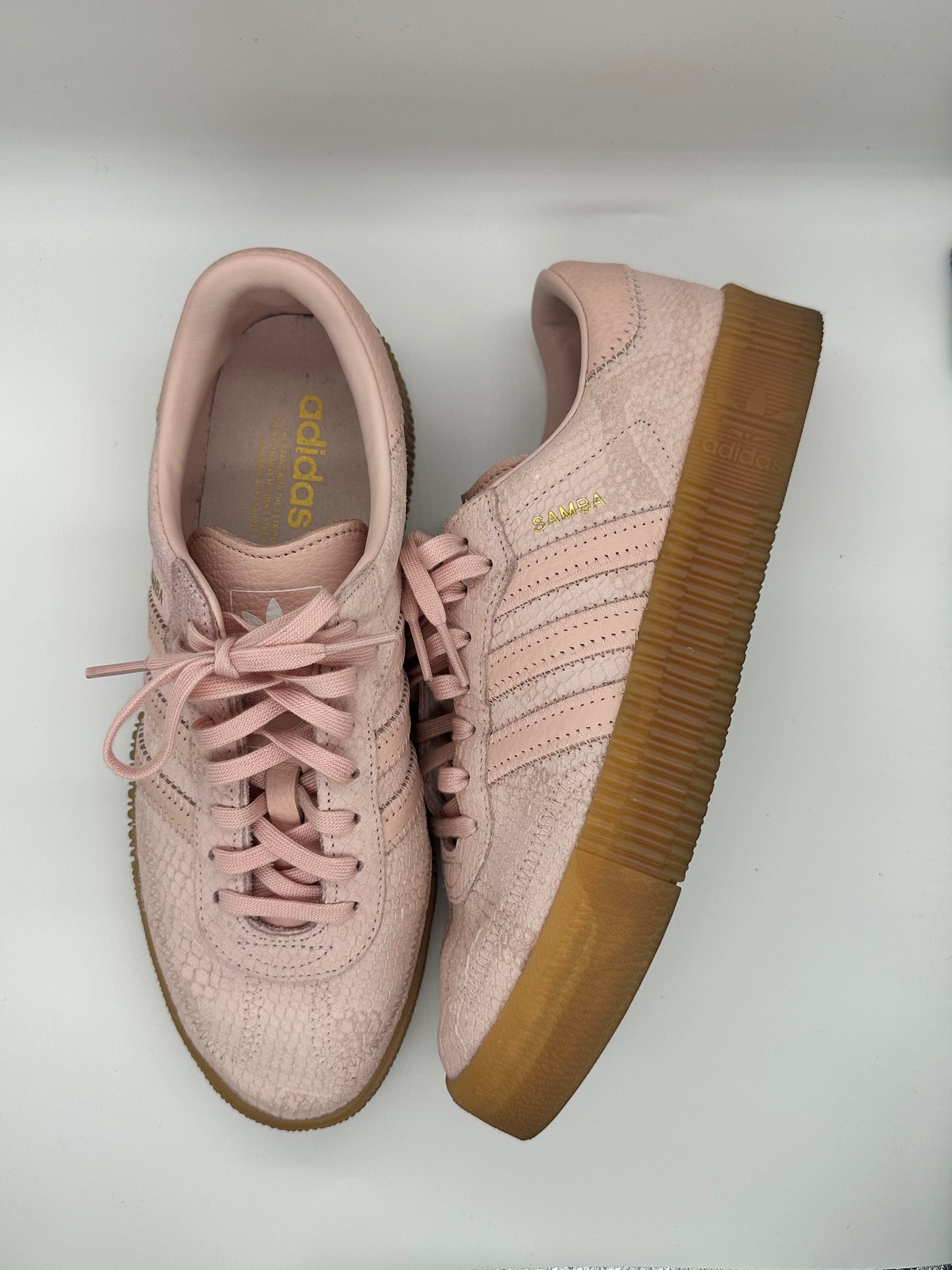 Women’s Adidas Samba Shoe