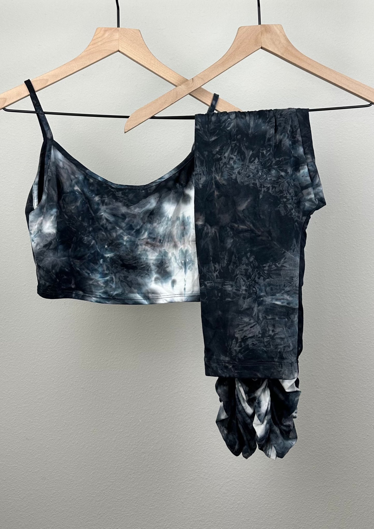A Little Ruched Tie Dye Legging Set - Blue