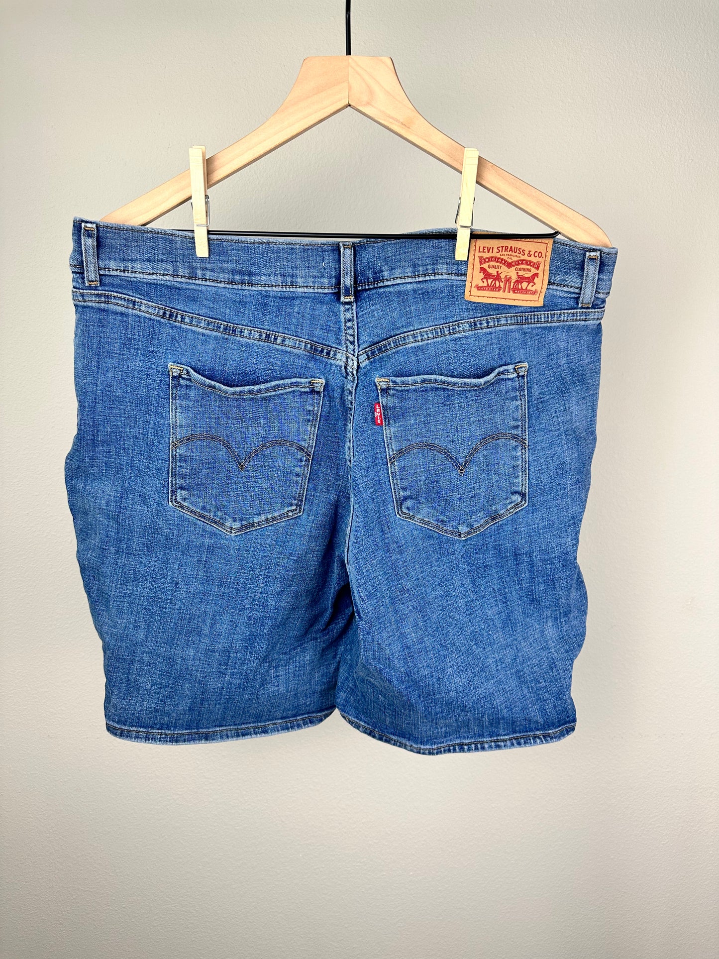 Levi Strauss Bermuda Shorts
