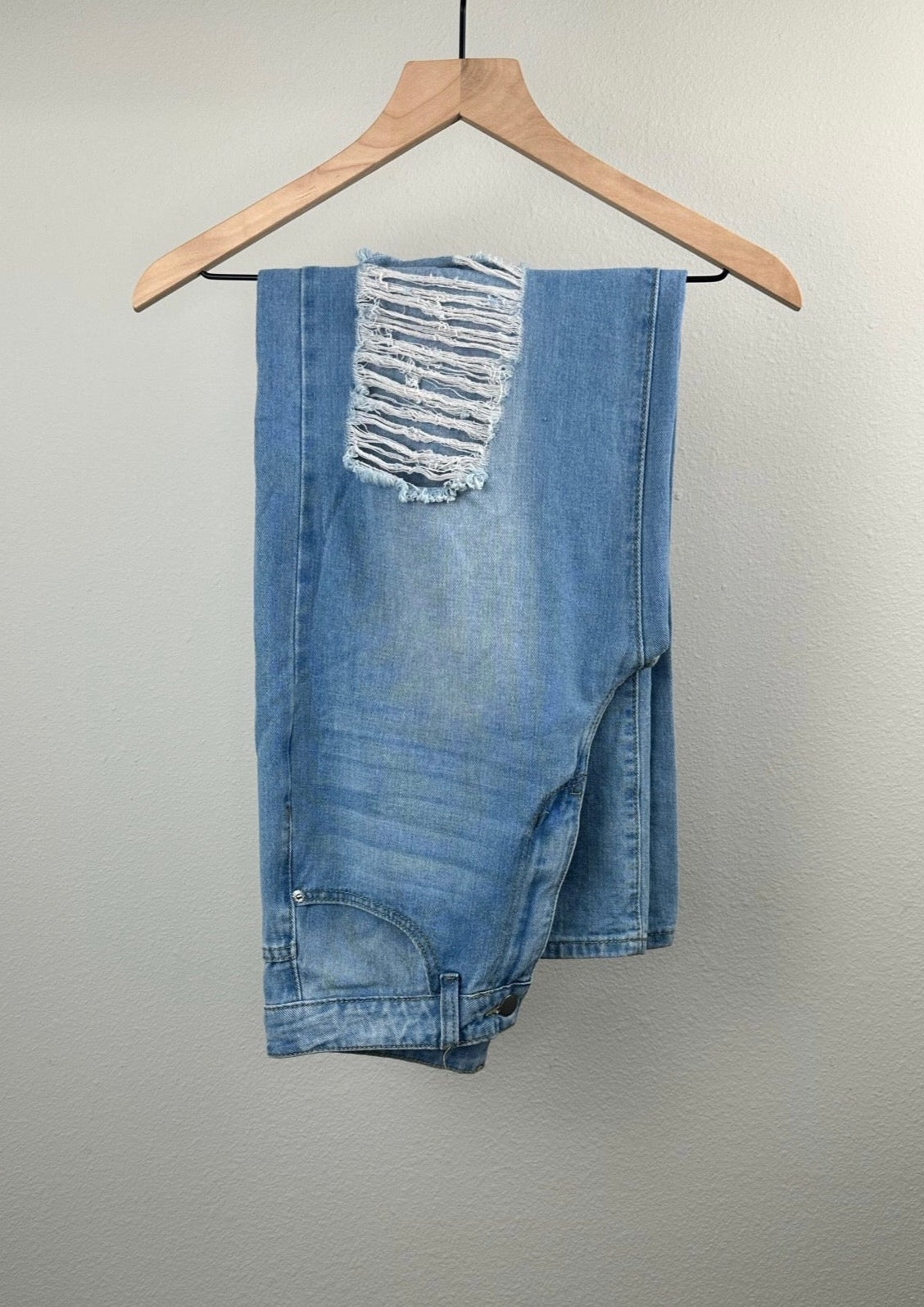 Light Wash Wide Leg Jeans By Shein