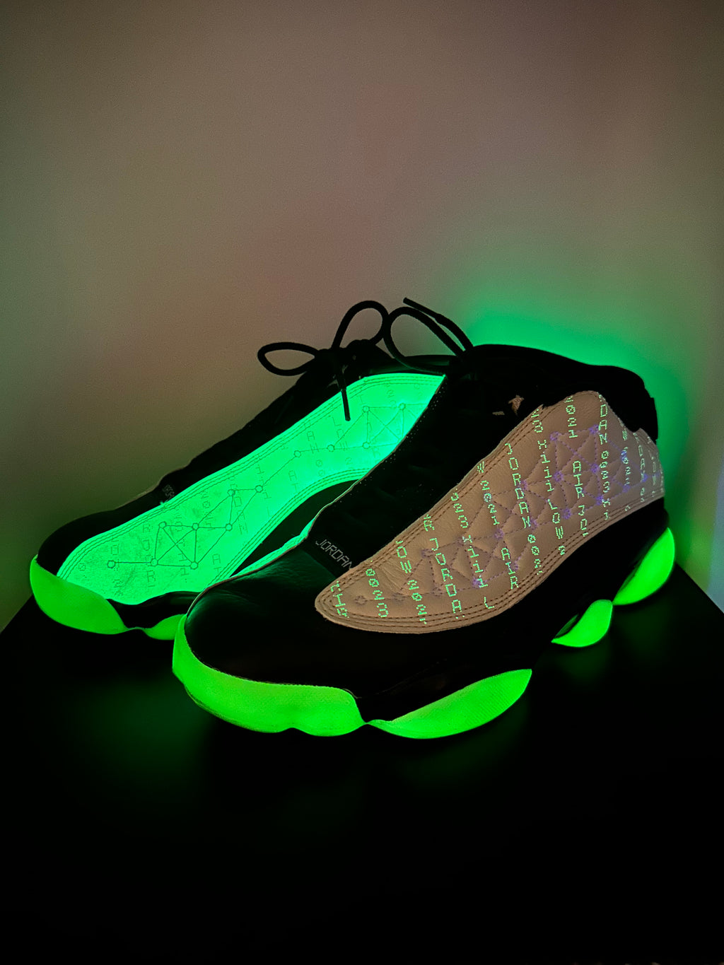 Air Jordan 13 Low Singles' Day 2021 (Men’s 9.5)