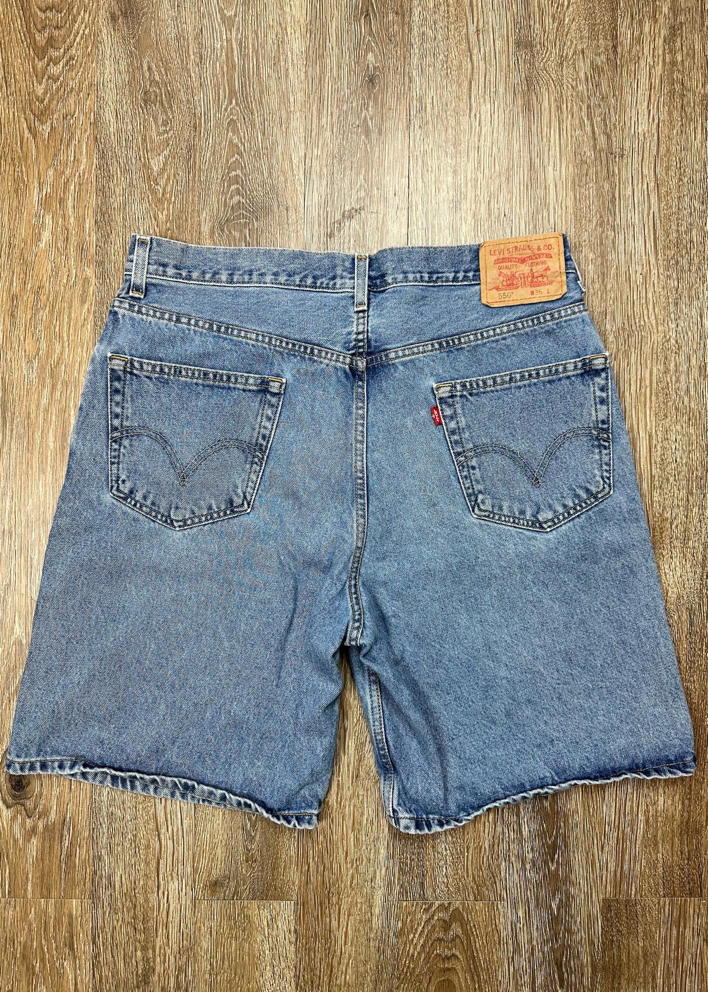 Levi’s 550 Vintage Relaxed Fit Denim Shorts