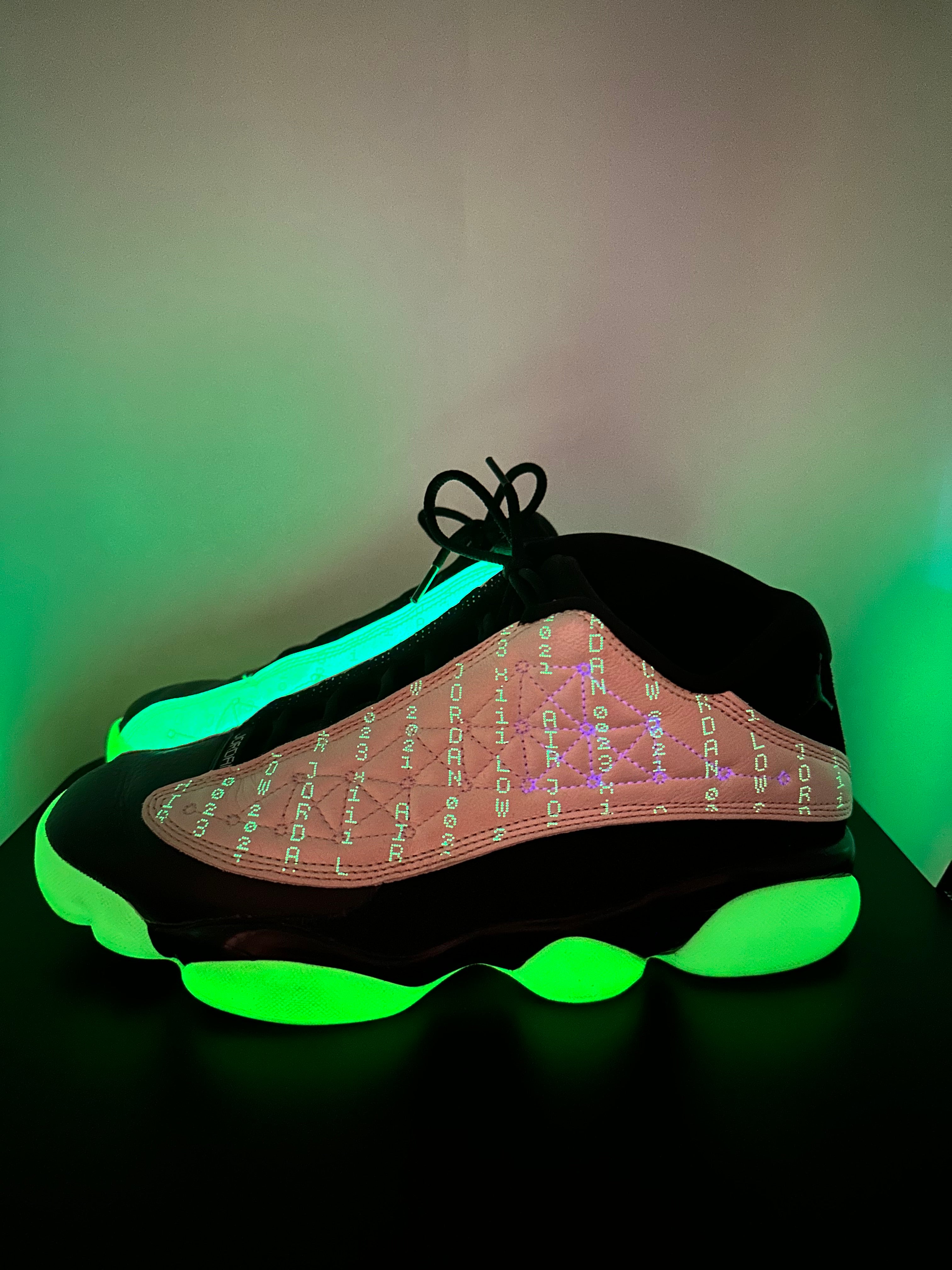 Air Jordan 13 Low Singles' Day 2021 (Men’s 9.5)