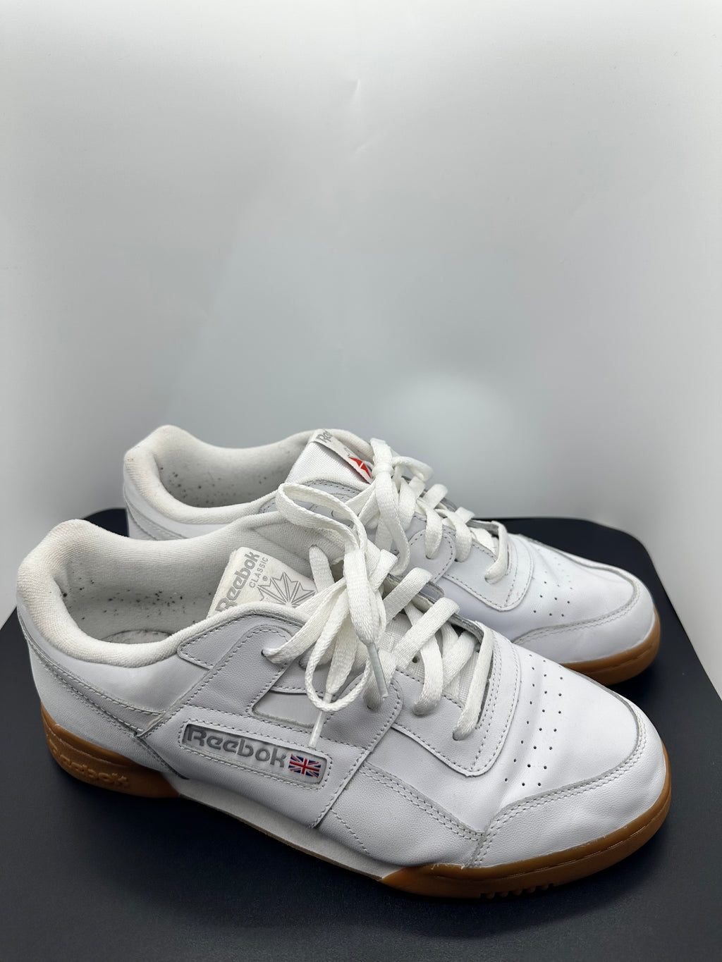 Reebok Classic Shoes (Men's 9.5)
