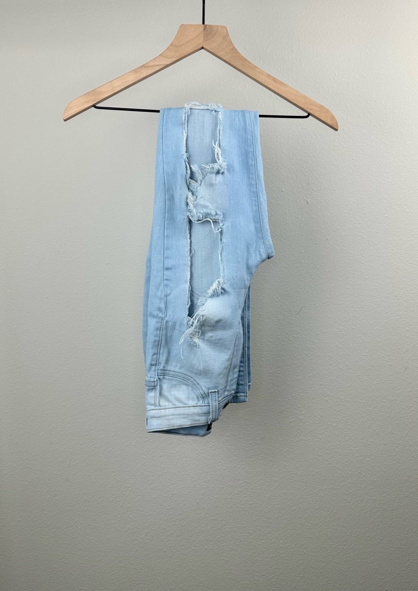 Light Wash Ripped Jeans By Fashion Nova