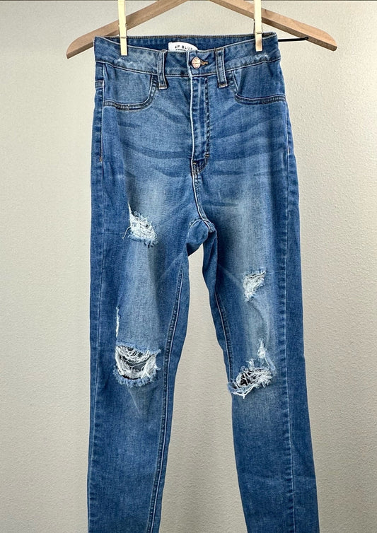 Ripped Blue Jeans By Aphrodite