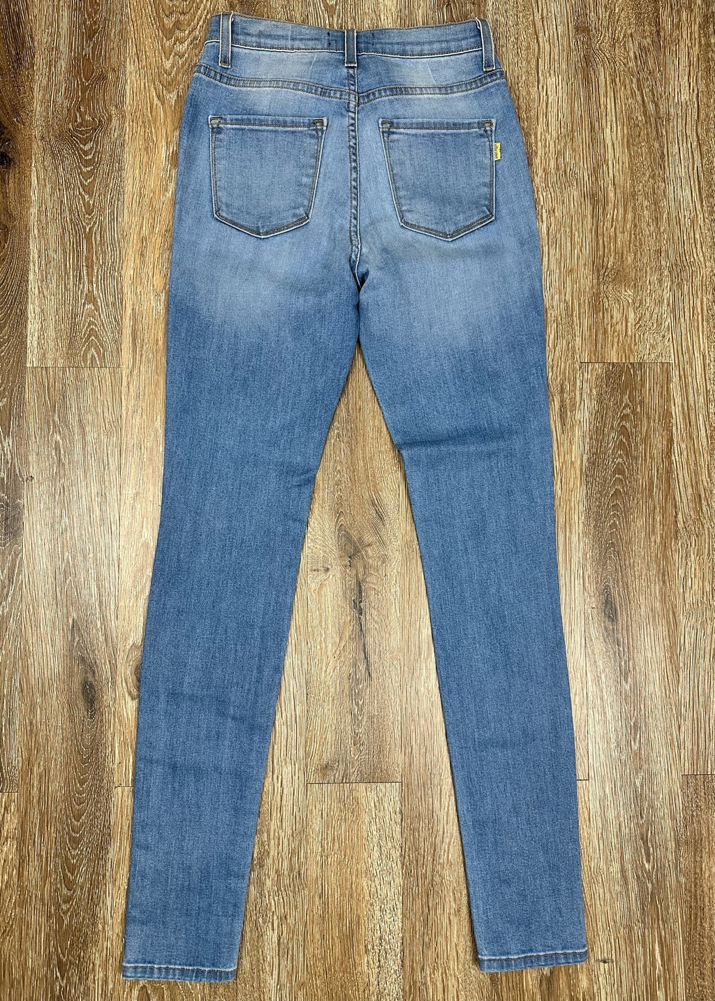 Light Ripped Jeans by Vibrant