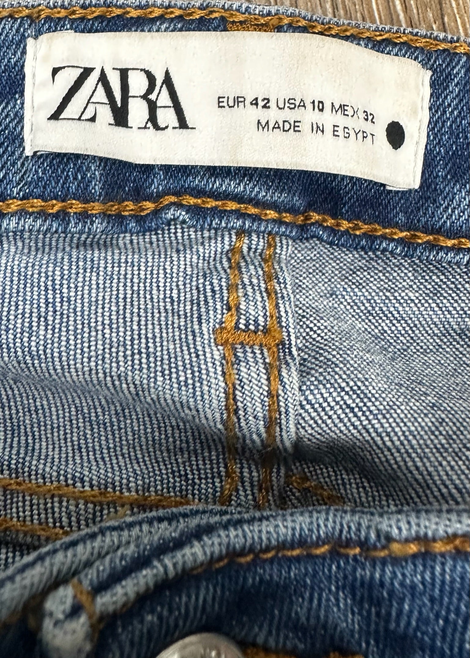 Ripped Jeans by Zara