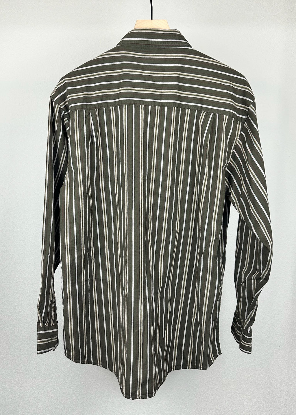 Bugle Boy Classic Button Up