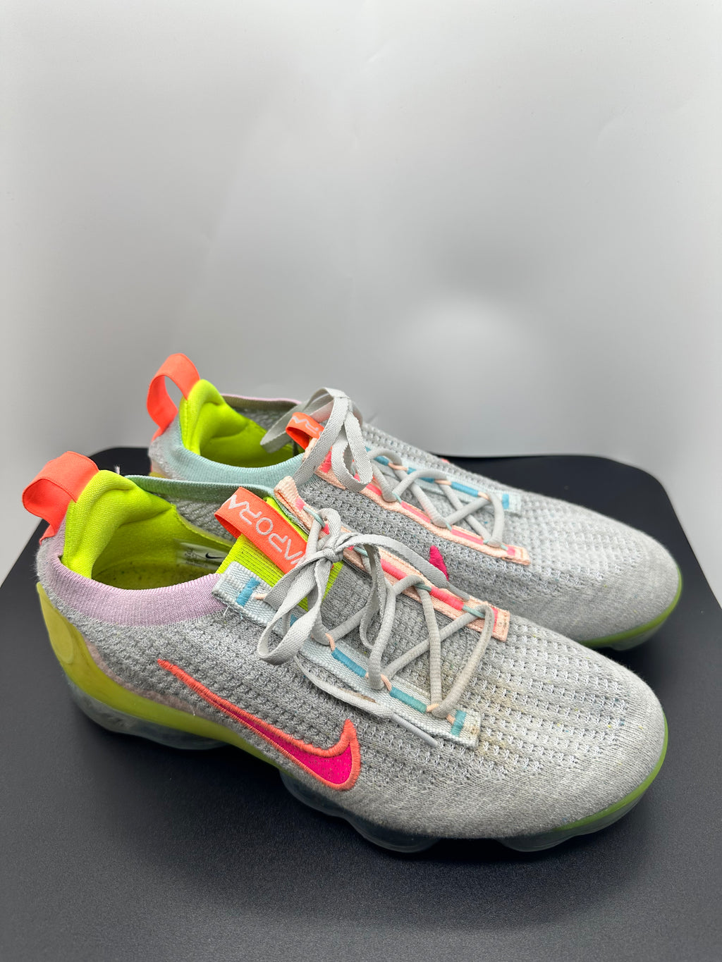 Nike Air Vapormax 2021 FK 'Neon' Photon Dust Hyper Pink (Women's 9)