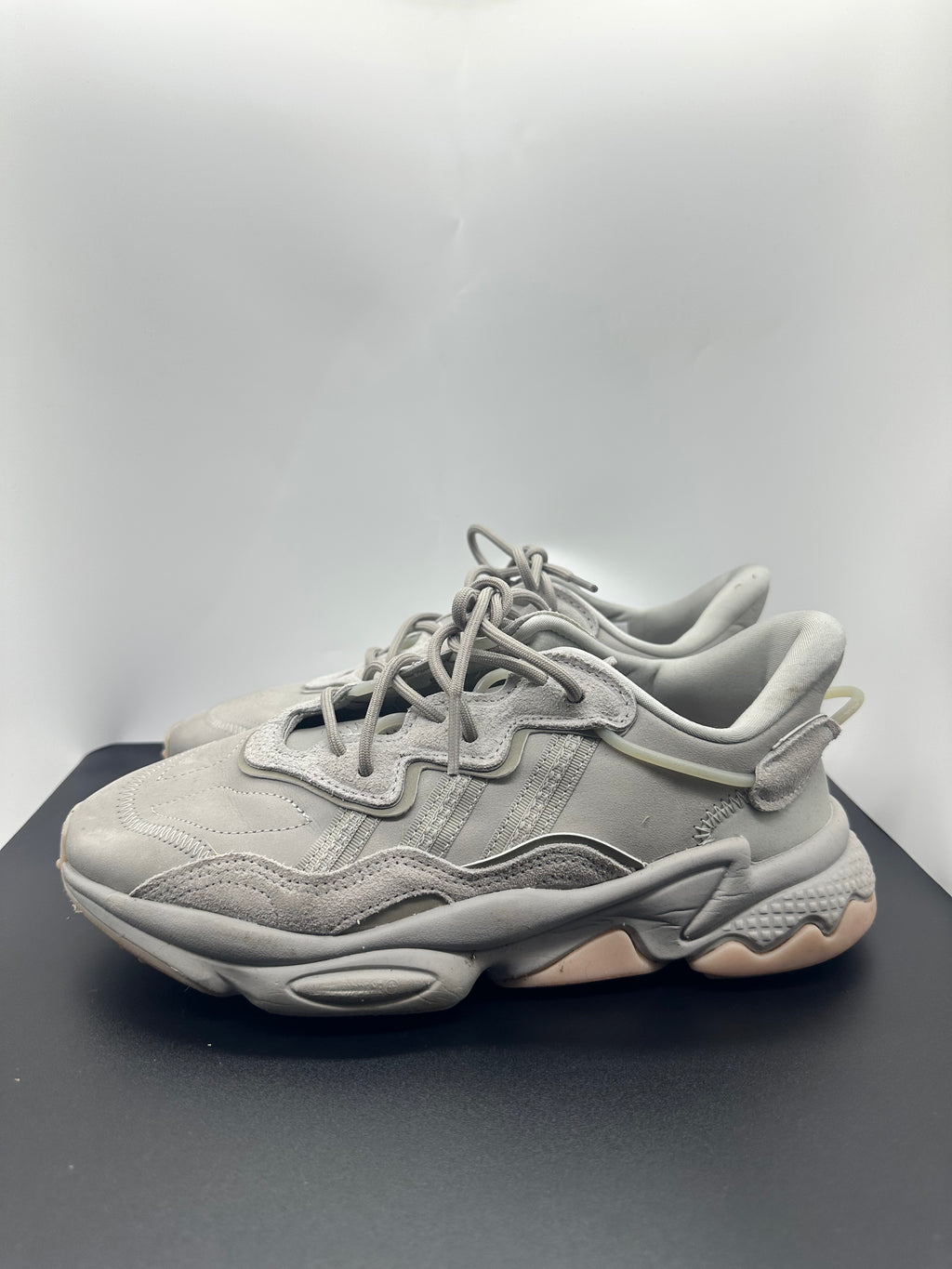 Oswego Metal Grey Shoe (Women's 7)