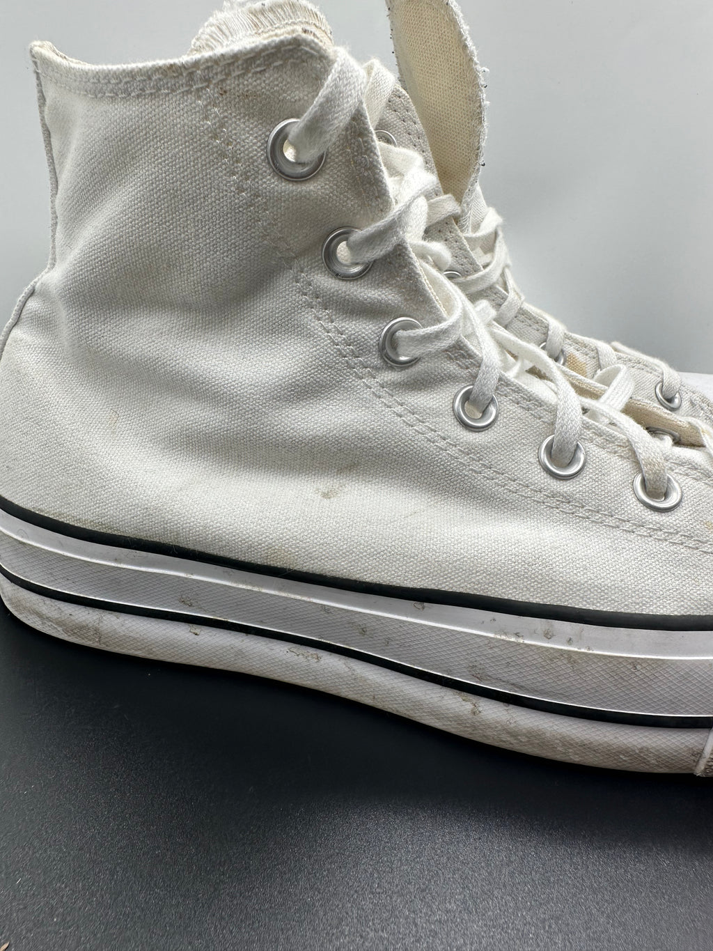 Chuck Taylor All Star Lift Platform Canvas (Women's 9)