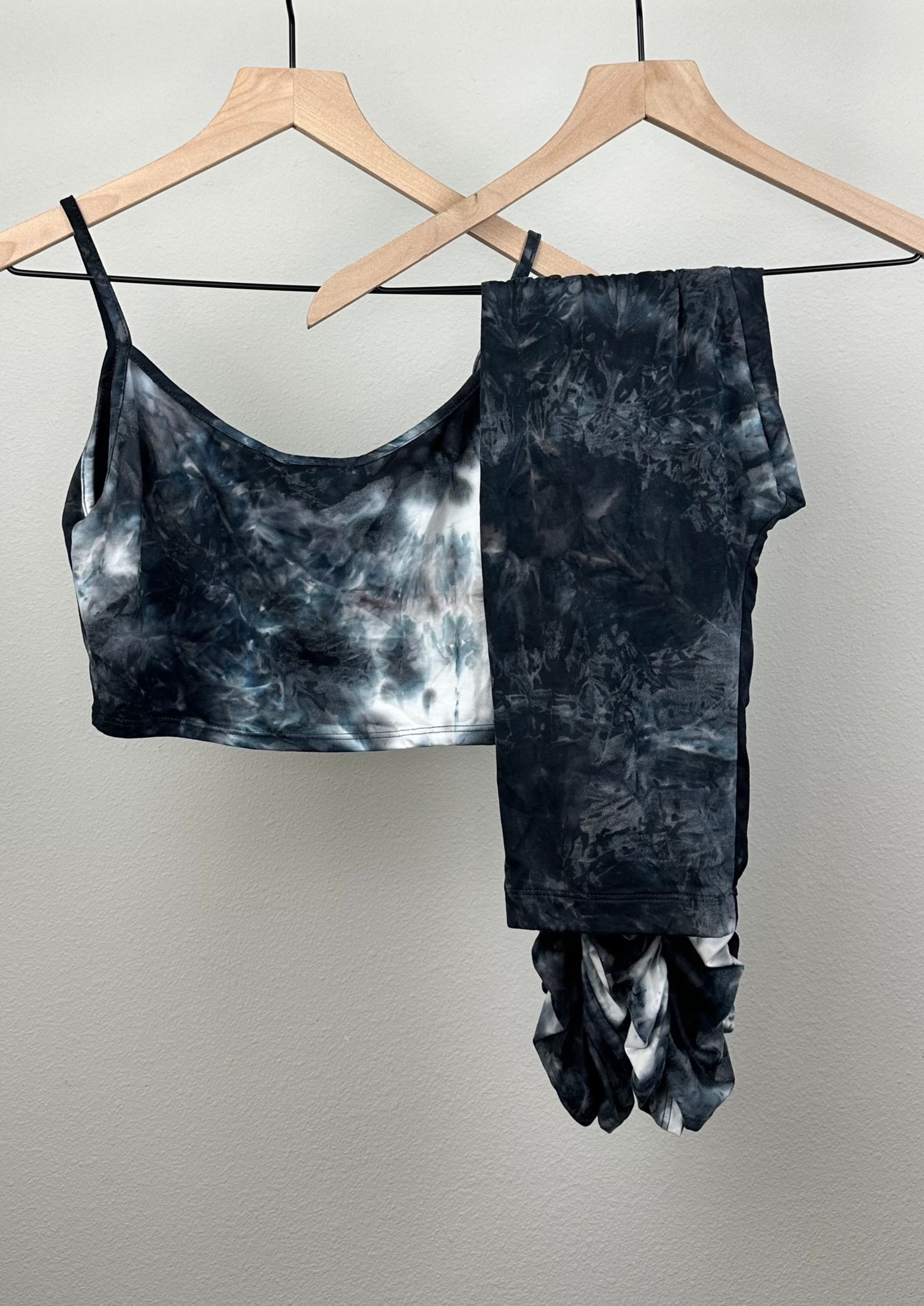 A Little Ruched Tie Dye Legging Set - Blue