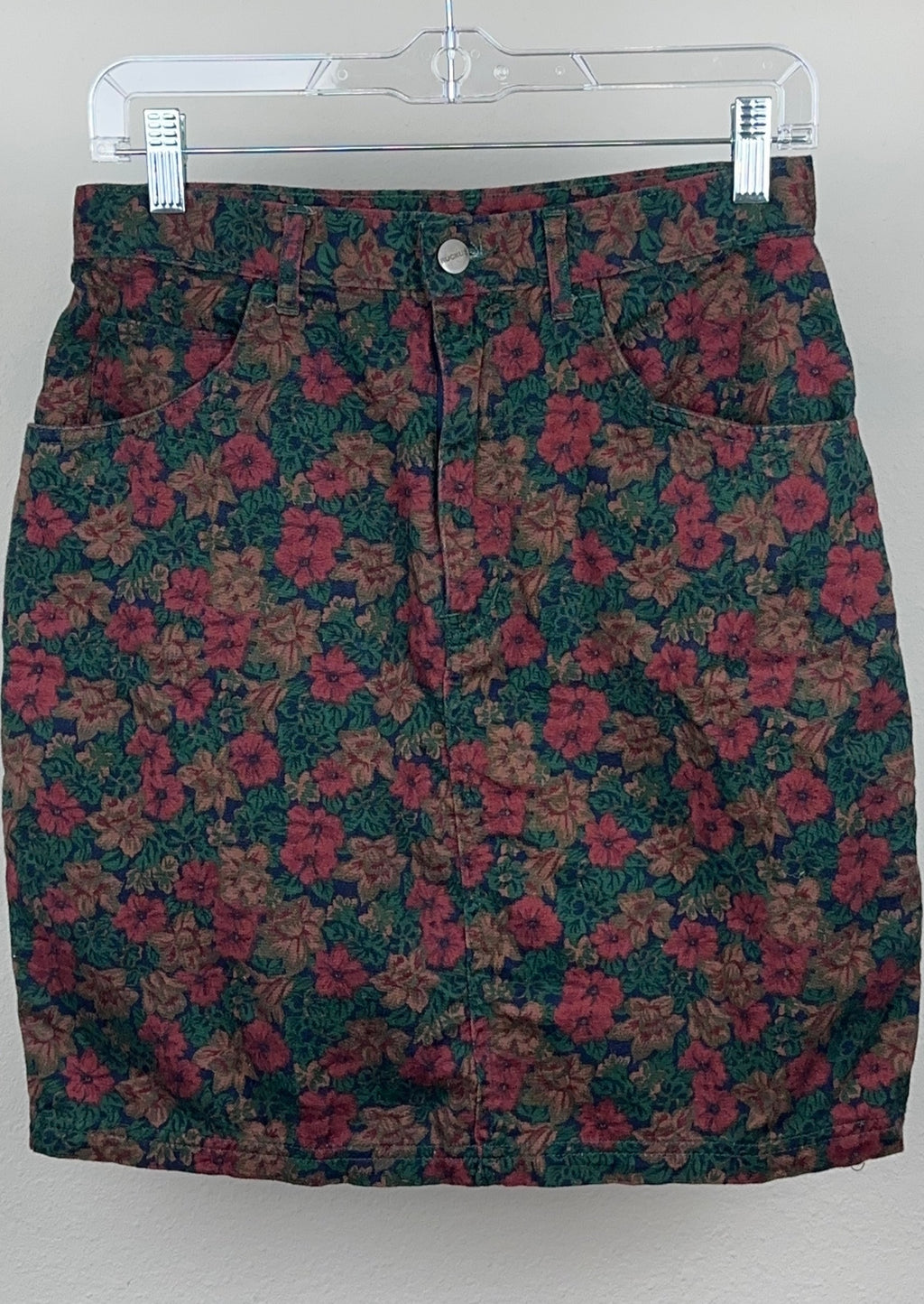 Vintage Flower Skirt by Ruckus