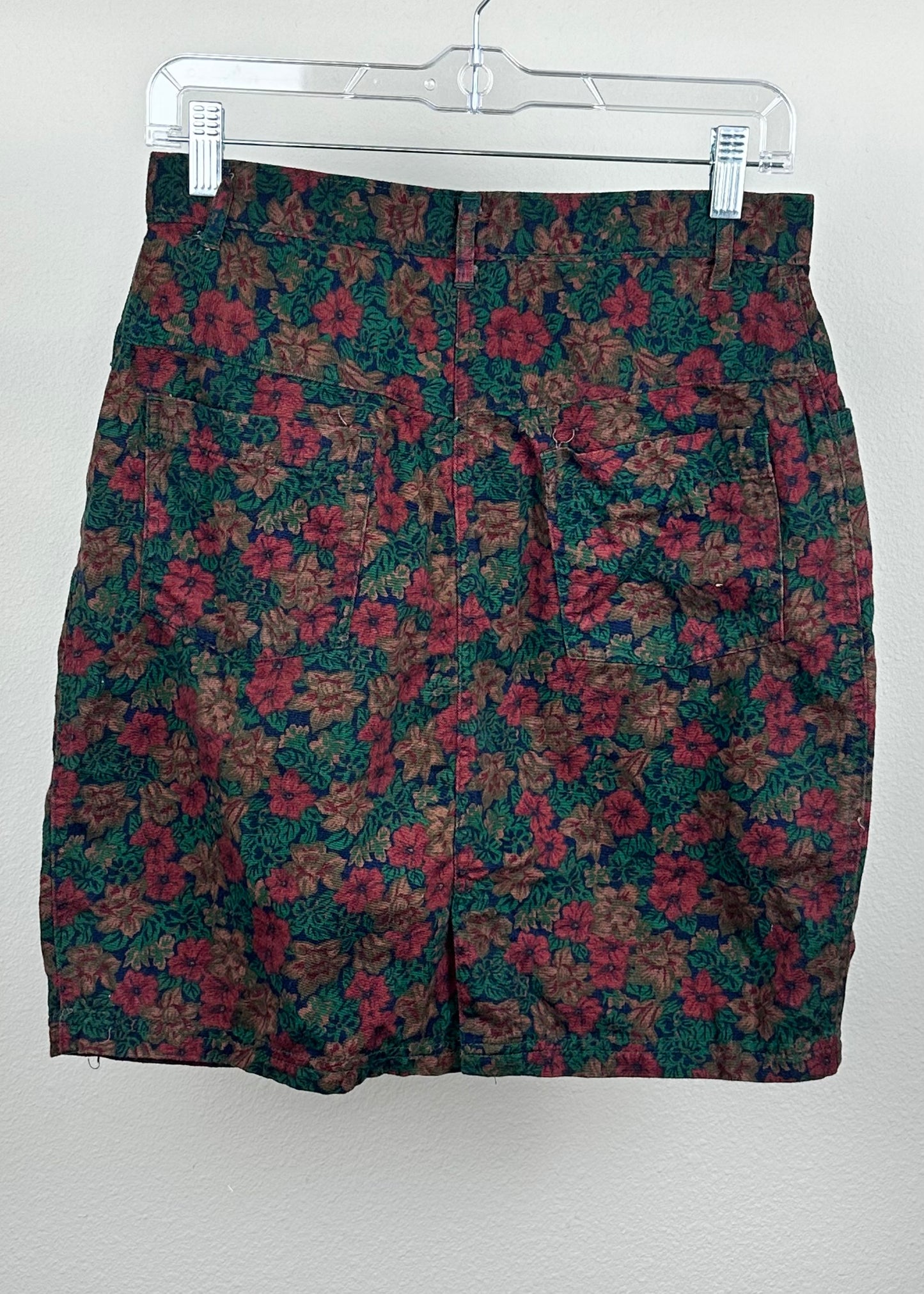 Vintage Flower Skirt by Ruckus