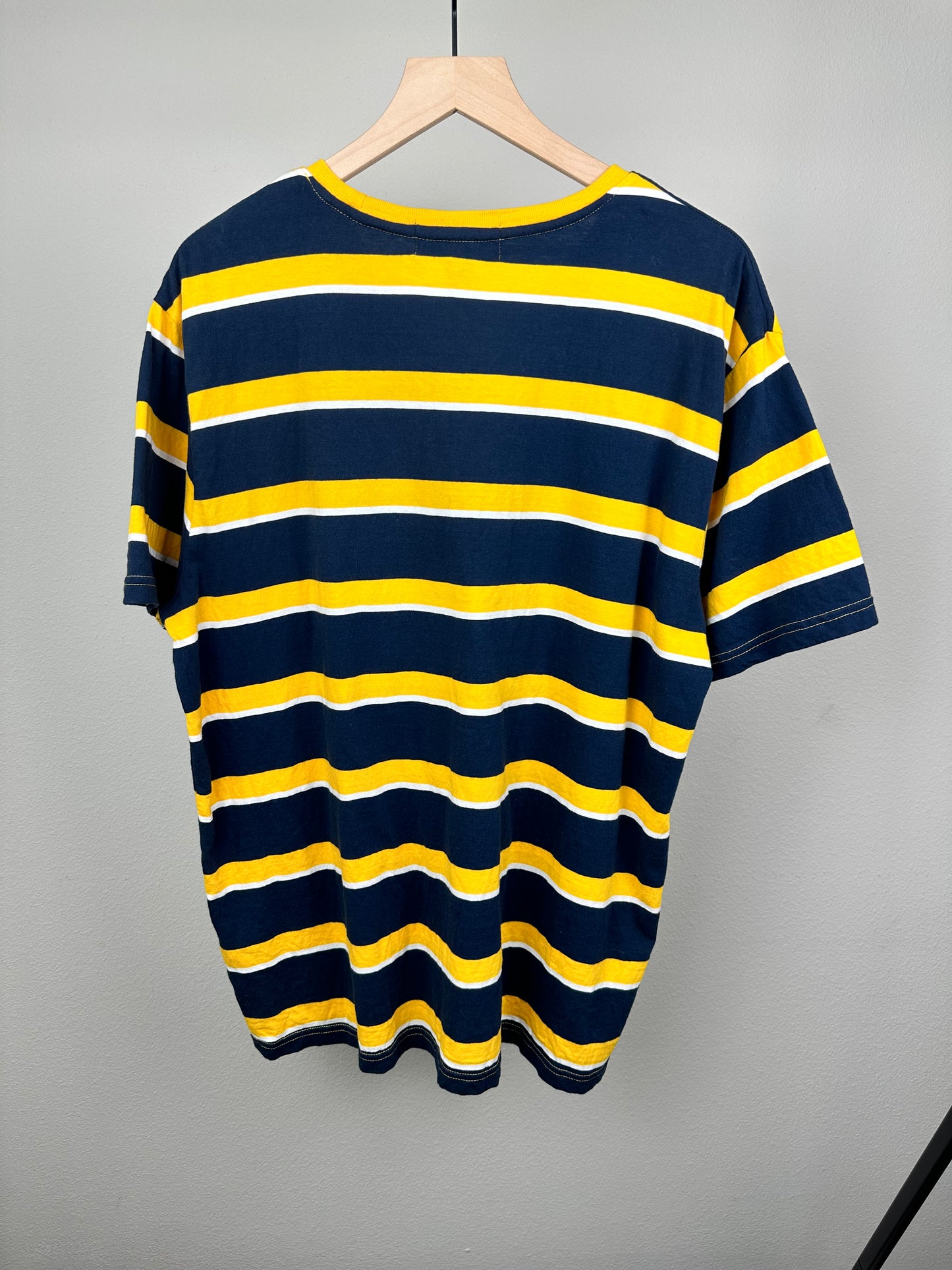 Forever 21 Blue and Gold T-shirt