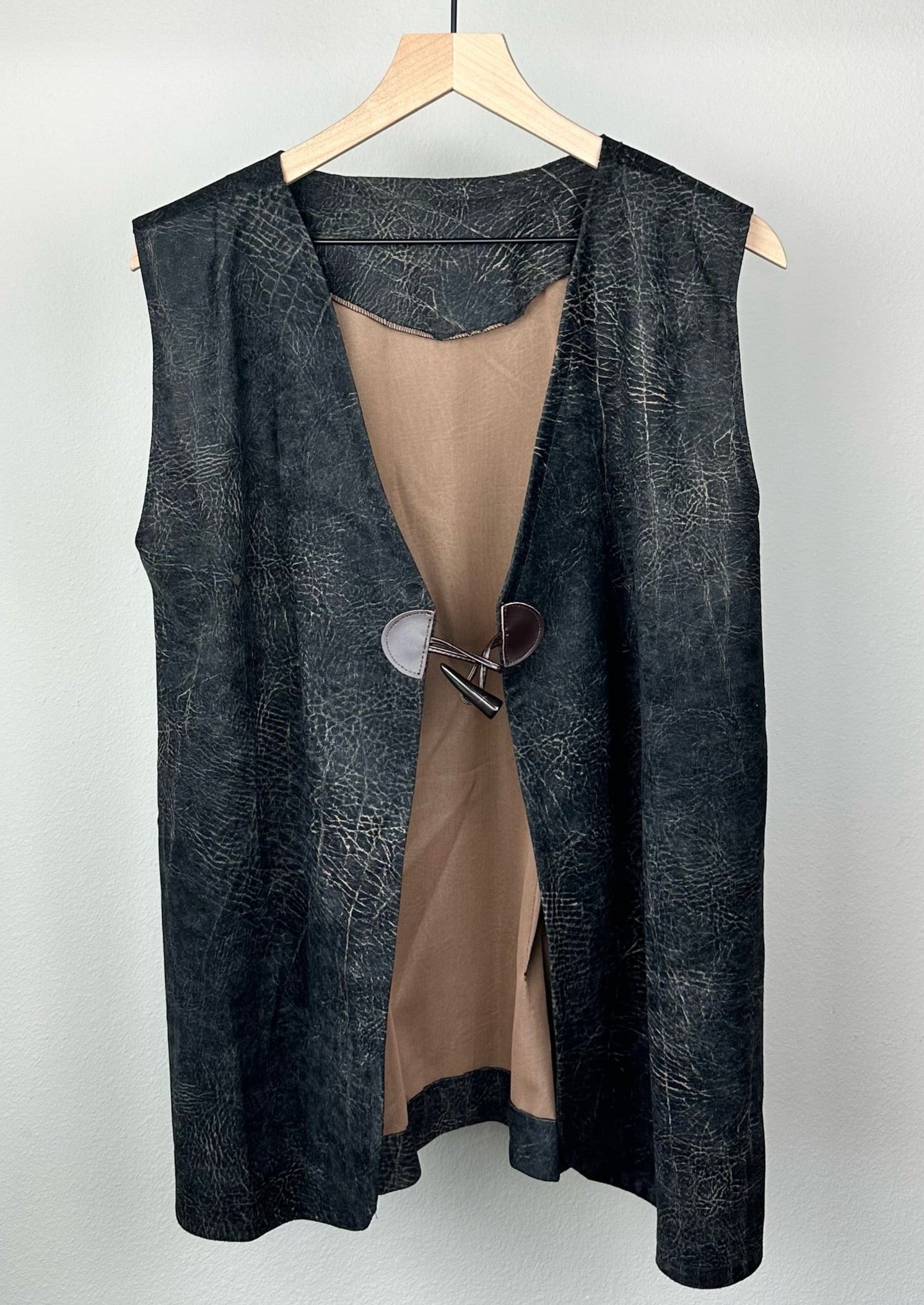 Black Concrete Skirt Set