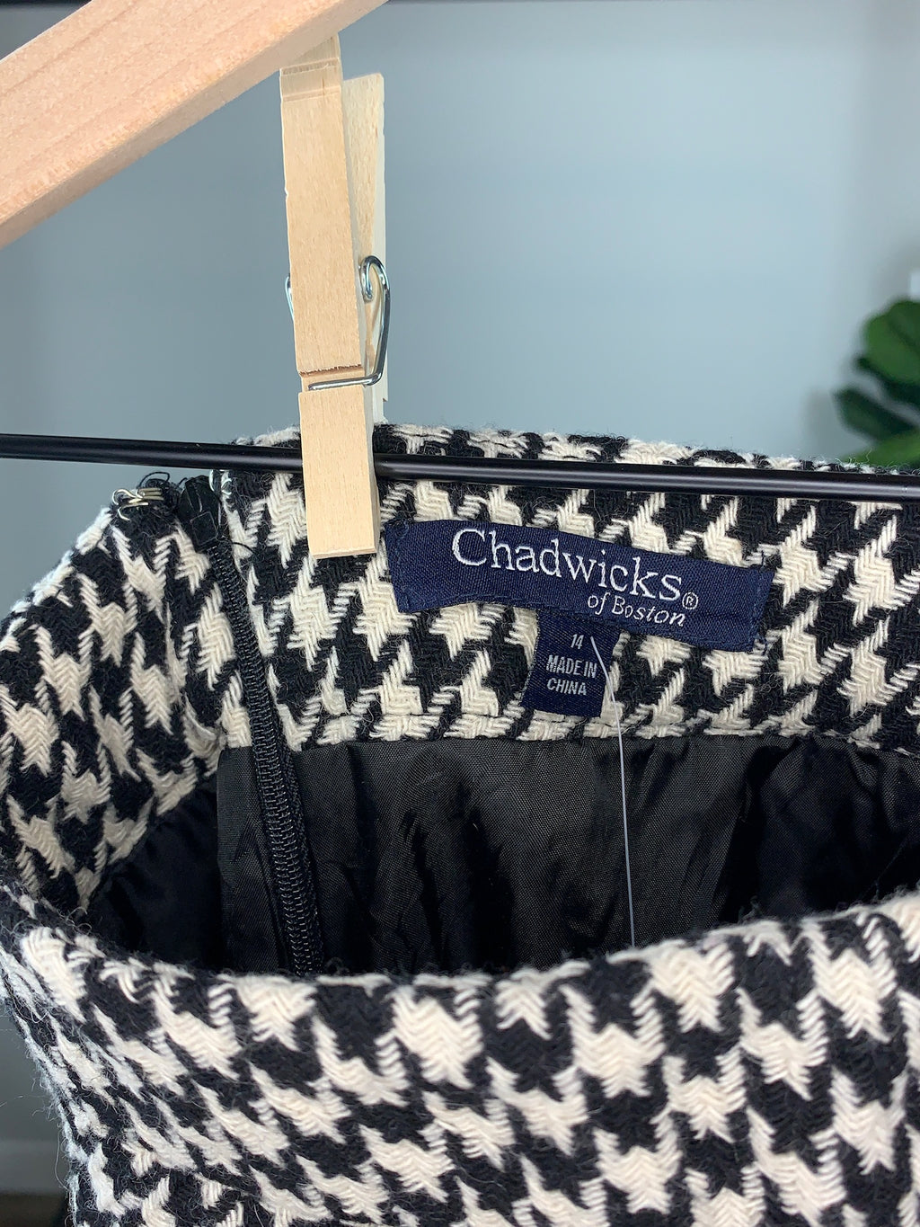 Boston Houndstooth By Chadwicks of Boston