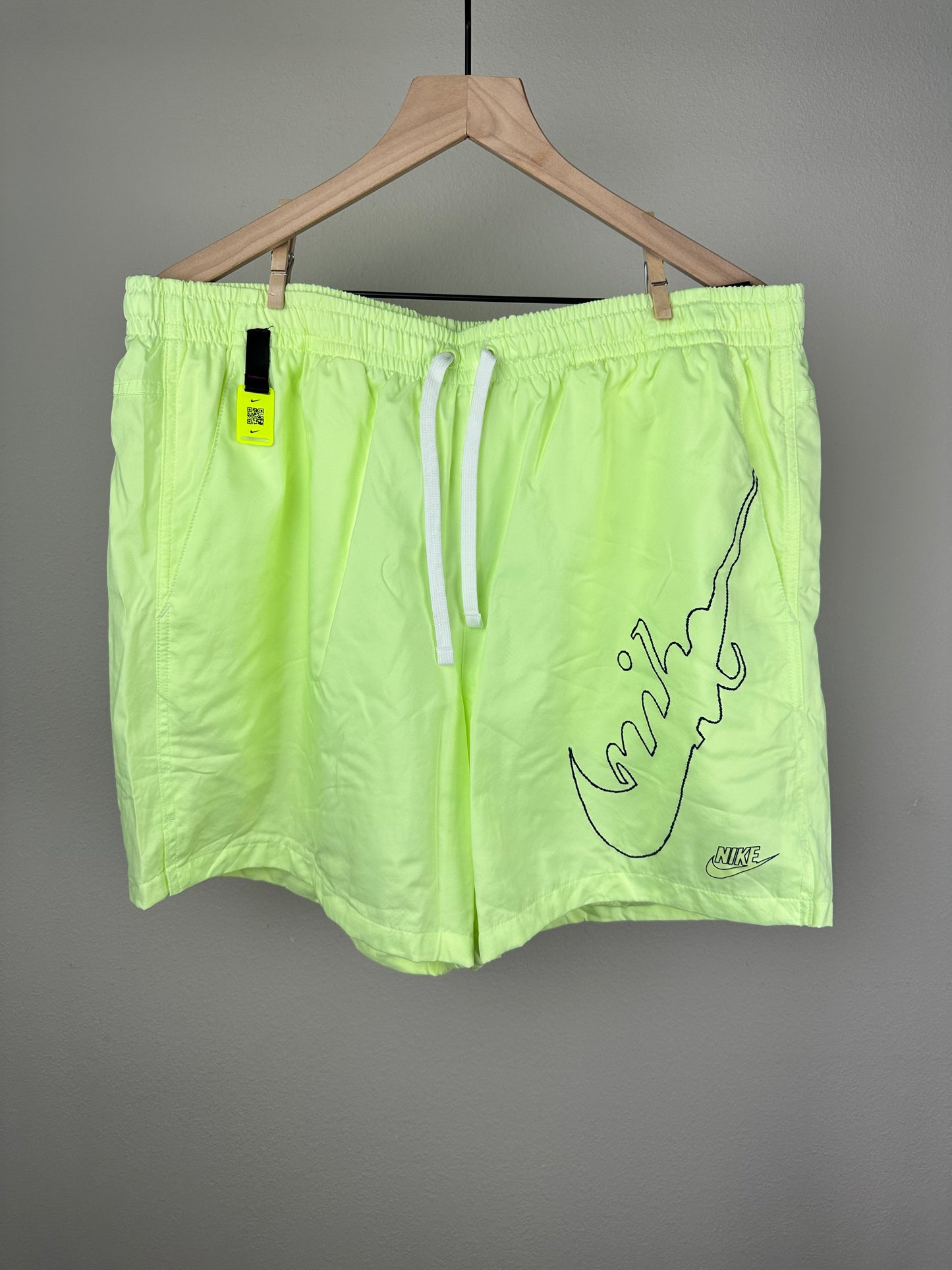 Nike Festival Flow Shorts Size XL
