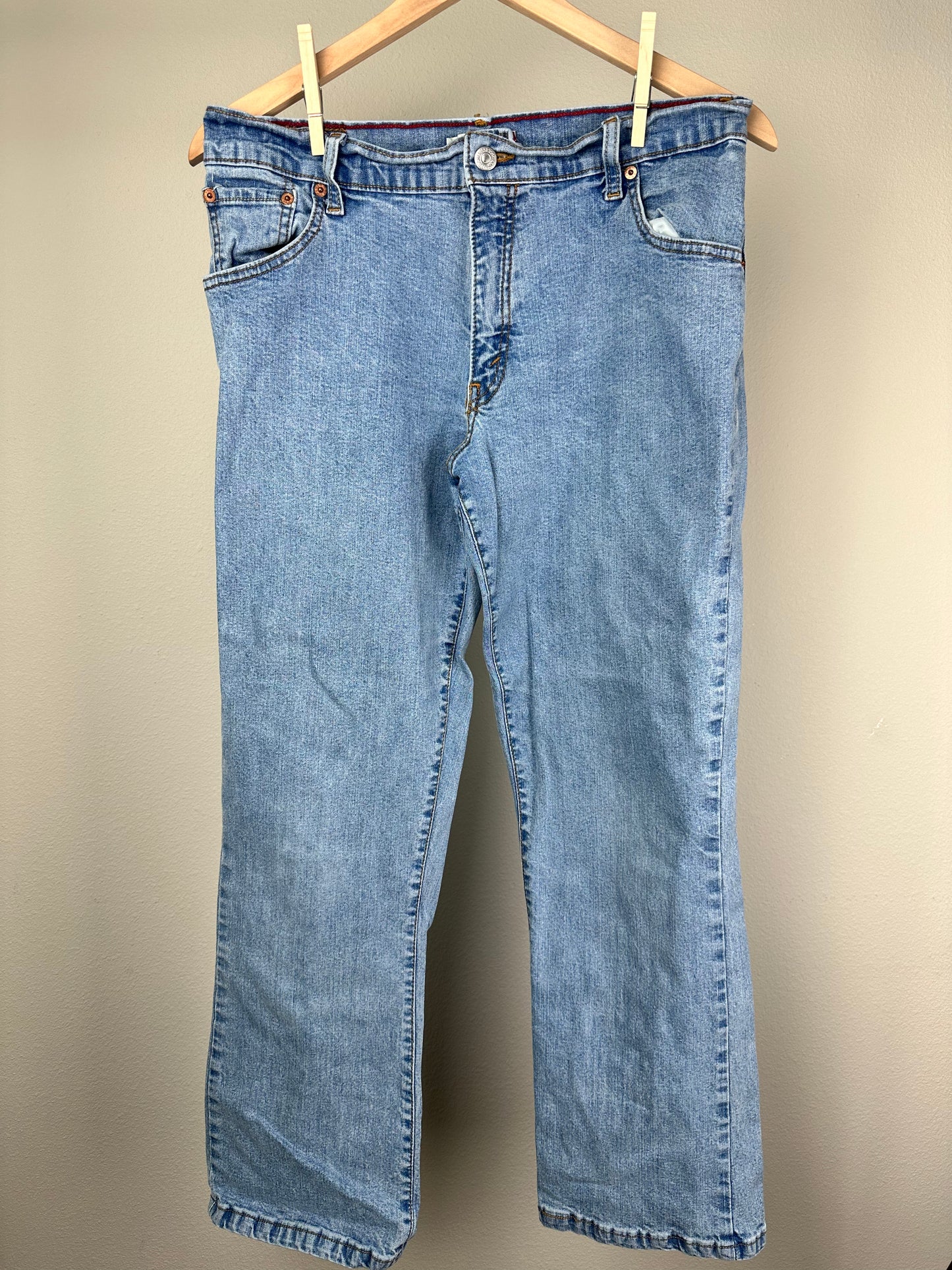 Levi 550 Relaxed Boot Cut Jean