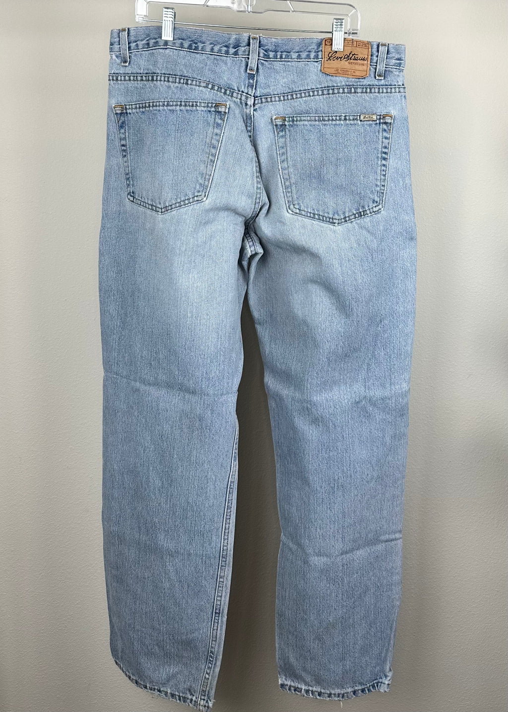 Loose Relaxed Fit Jeans By Levi Strauss